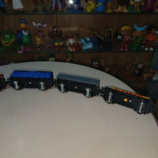 Tren locomotora + vagones Extra Things Spain