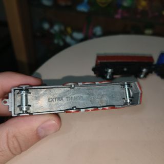 Tren locomotora + vagones Extra Things Spain