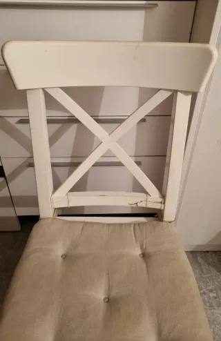 Silla Ikea madera blanca