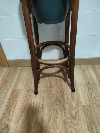 Soporte plantas doble madera