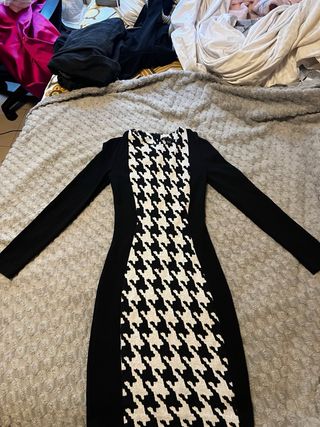 Vestido Negro con Estampado Pata de Gallo2