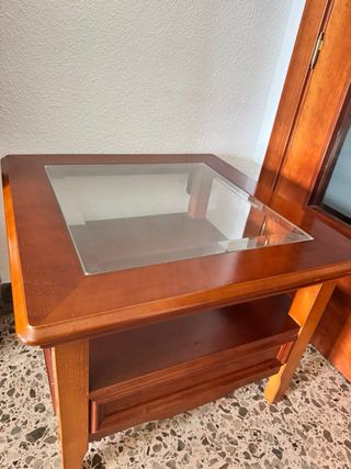 Mesa auxiliar madera y cristal