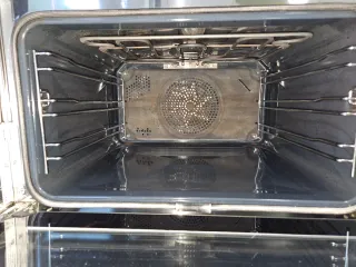 Horno Miele Blanco con vapor . Empotrable