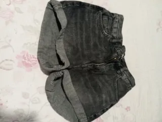 Shorts vaqueros rotos mujer