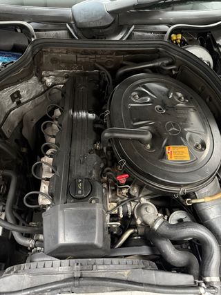 Mercedes-Benz 300E 1989