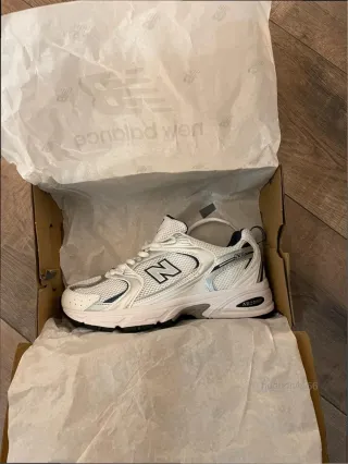 New Balance 530 Talla 38 Plata Azul Blanco
