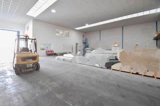 Nave industrial en venta en Albolote