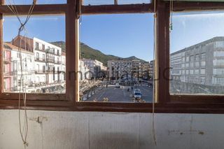 Piso en venta en Santoña