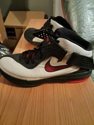 Nike LeBron Soldier V Zapatillas Baloncesto