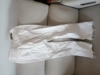 Pantalón blanco Brownie