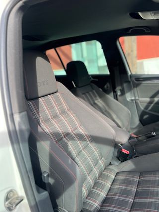 Volkswagen Golf 2012