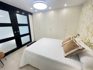 Piso en alquiler en Elviria en Marbella