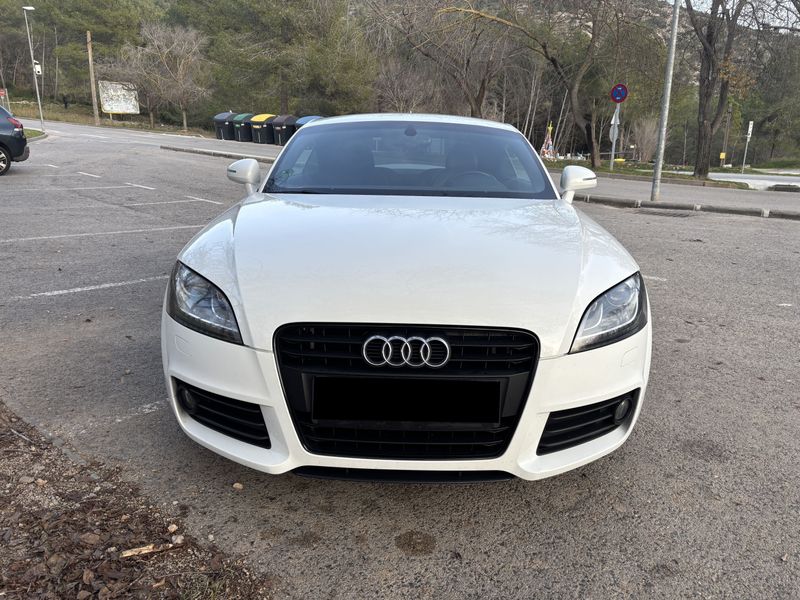 Audi TT COUPÉ 1.8 TFSI 2012, foto 2