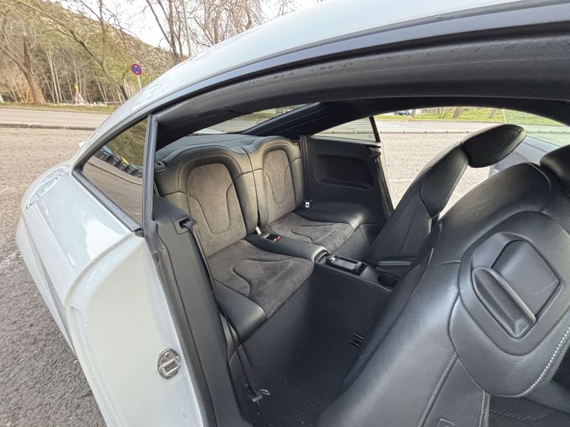 Audi TT COUPÉ 1.8 TFSI 2012, foto 10
