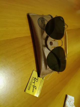 Ray-Ban Aviator Occhiali da Sole Unisex Oro Nero