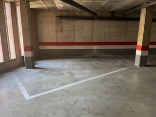 Garaje en venta en Les Grases - La Salut en Sant Feliu de Llobregat