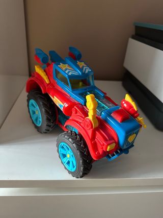 Coche Superthings Grande