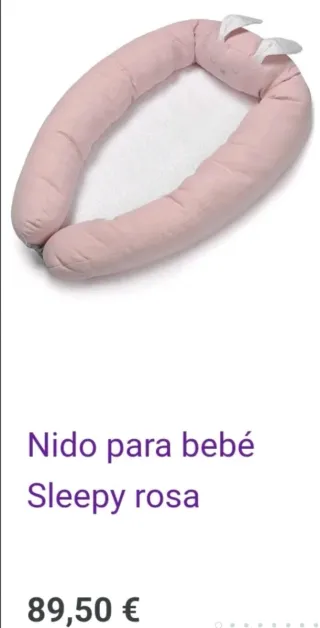 Nido para bebé rosa con diseño de conejo