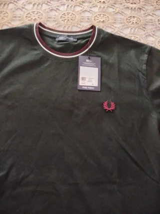Camiseta Fred Perry Verde Talla XL Nueva