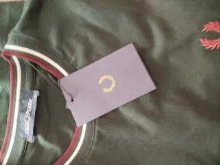 Camiseta Fred Perry Verde Talla XL Nueva