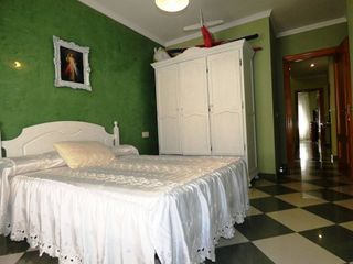 Casa adosada en venta en Roquetas Centro en Roquetas de Mar