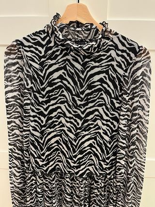 Vestido ZARA estampado cebra Nuevo