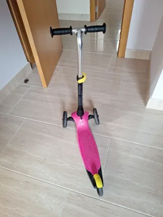 Patinete 3 Ruedas Decathlon Rosa. Plegable.