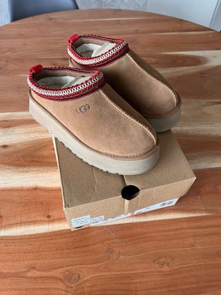 Zuecos UGG Tazz II Marrones Talla 37