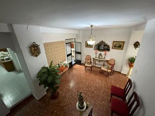 Chalet en venta en Lucena