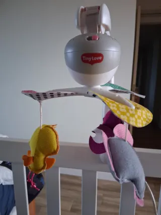 Móvil cuna peluches animales