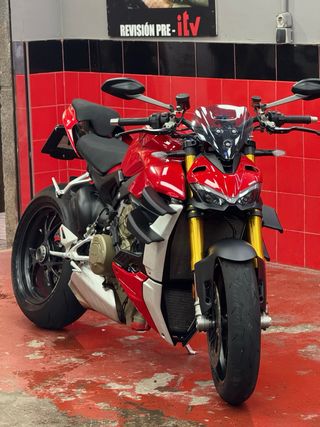Ducati Streetfighter V4S 2020