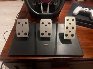 Pack PS4 Slim 1TB + Volante FR-TEC Elite