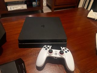 Pack PS4 Slim 1TB + Volante FR-TEC Elite