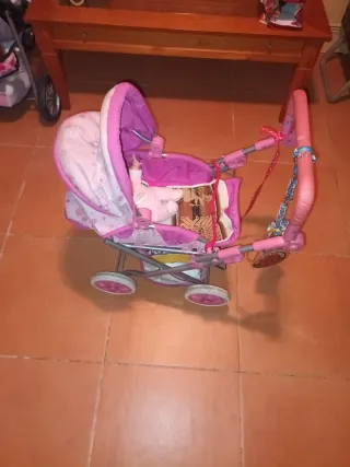 Carrito de juguete para muñeca