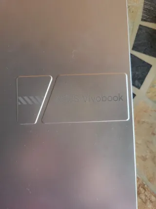 Portátil Asus Vivobook i7 14 Pulgadas