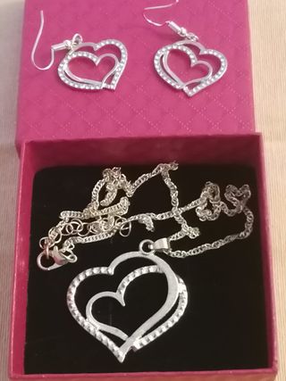 Collar y Pendientes Corazón Doble