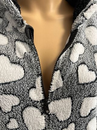 Pijama Entero Mujer Corazones Gris y Blanco