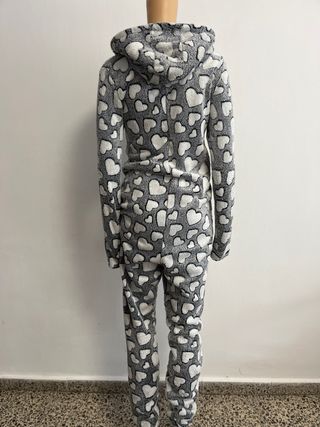 Pijama Entero Mujer Corazones Gris y Blanco