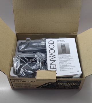 Walkie Talkie Digital Kenwood TK-3401
