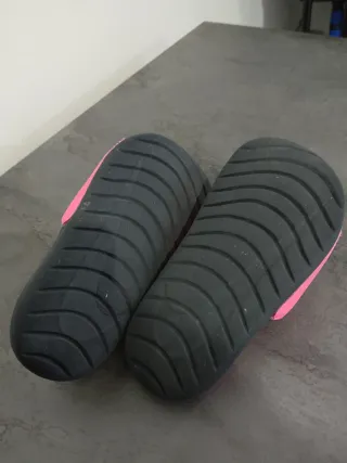 Sandali Nike bambina rosa