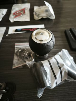 Varios para Ford Fiesta 2002-2008.