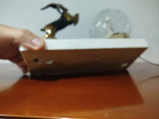 Lámpara Art Decó gamo base de mármol