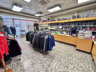 Local comercial en alquiler en Valdepeñas