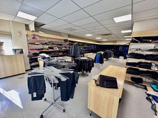 Local comercial en alquiler en Valdepeñas