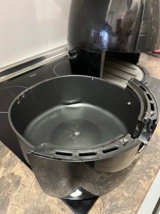 Freidora de aire dela marca Innsky de 5,5 litros