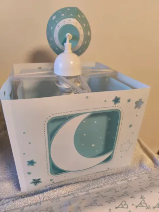 Lámpara infantil luna y estrellas