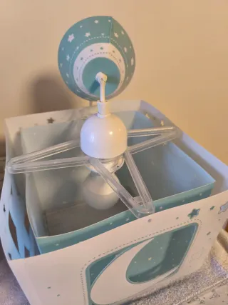 Lámpara infantil luna y estrellas