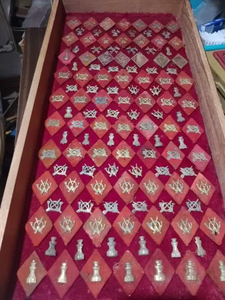 Insignias y Rombos Militares Colección