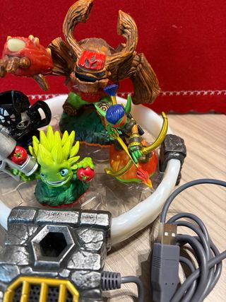 Skylanders Trap Team Traptanium Portal Food Fight