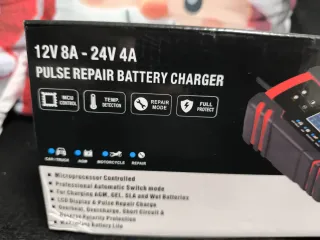 Cargador Baterías 12V/24V Inteligente